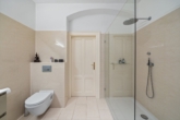 Badezimmer - Tradition & Luxus – Ein Wohnjuwel im historischen Zentrum