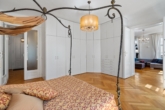 Schlafzimmer - Tradition & Luxus – Ein Wohnjuwel im historischen Zentrum