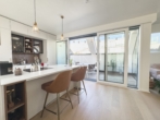 Wohnküche - Exklusiv. Voll-​möbliert. Stilvolle 3‑Zimmer-​Wohnung mit Terrasse
