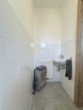 EG: Toilette - Familientraum mit Garten – Sonniges Zuhause mit Charme