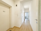 Vorraum - Helle 2‑Zimmer-​Wohnung mit Gartennutzung