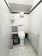 Toilette - Dachgeschosswohnung mit Weitblick! 3‑Zimmer Wohnung mit XL Dachterrasse