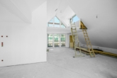 Wohnbereich, Dachgeschoss, Stand April 2025 - Eleganter Wohntraum an der Donau