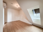 Schlafzimmer - Sonnenterrasse & Wohnkomfort! 2‑Zimmer Wohnung mit Klimaanlage und Terrasse