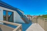 Südseitige Sonnenterrasse - Sonnenterrasse & Wohnkomfort! 2‑Zimmer Wohnung mit Klimaanlage und Terrasse