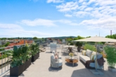 Staging Beispiel- Dachterrasse 360 Grad Panoramablick - Großzügige Paarwohnung mit Dachterrasse-zentral gelegen-eigener KFZ Stellplatz-grandioser Fernblick