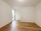 OG Schlafzimmer 1 mit Balkon - Noble 3‑Zimmer Erstbezug Maisonett-Wohnung mit Garten, Balkon und Garage in Döblinger Bestlage