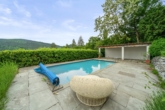 Outdoor Poolbereich - Raum für das Familienleben – ein Zuhause mit Herz und Weitblick