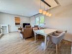 Wohnbereich - Moderne, sonnige 3‑Zimmer-​Wohnung mit 50m² Dachterrasse
