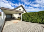 Einfahrt - Einfamilienhaus mit Pool, Wellness & großem Garten in Hennersdorf