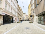 Umgebung - Wiener Bestlage! 1,5‑Zimmer-Wohnung – nur 2 Gehminuten auf die Mariahilfer Straße