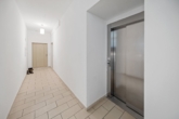 Gang im Haus, Zugang zum Lift - Investieren mit Weitblick – in bester Lage des 3. Bezirks