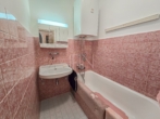 Badezimmer - Pärchentraum! 2‑Zimmer-​Wohnung mit Grünblick in Langenzersdorf zu verkaufen
