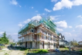 Fassade, Innenhof - Elegante Doppelhaushälfte in begehrter Donaulage