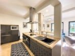 Küche - PRIVATE Lodges – TOP 1 – “Kamin Lodge”