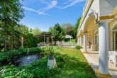 Biotop vor dem Haus, Südseite - Stil, Eleganz & Exklusivität vereint! Einzigartige Villa in Bestlage